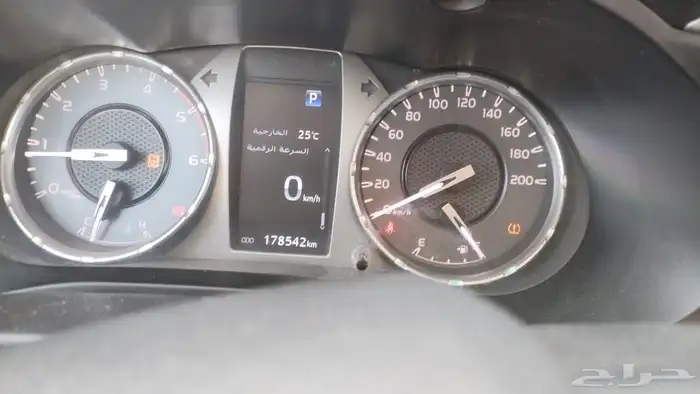 هايلوكس 2023 مكينه 2800 ديزل 2