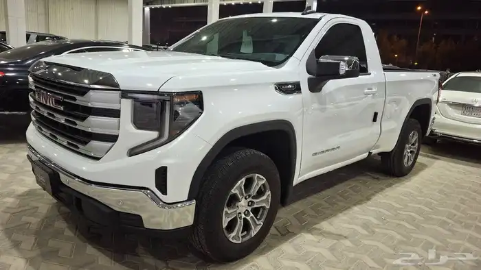 جي ام سي سييرا 2025 SLE مستعملة مفحوصة مضمونة مصينة 1