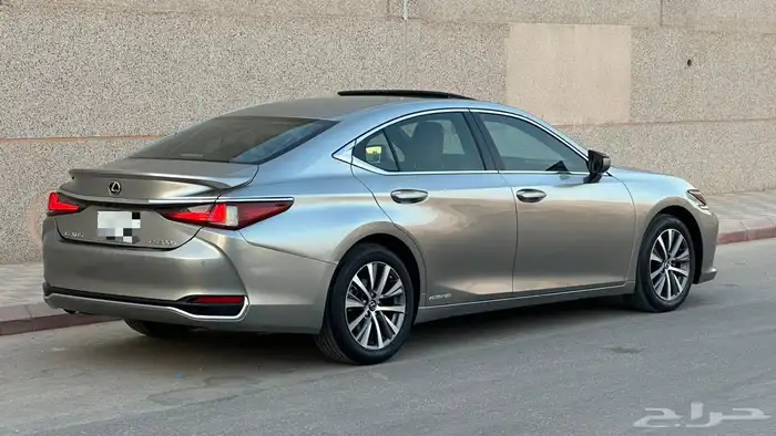 لكزس 2020 هايبرد 3