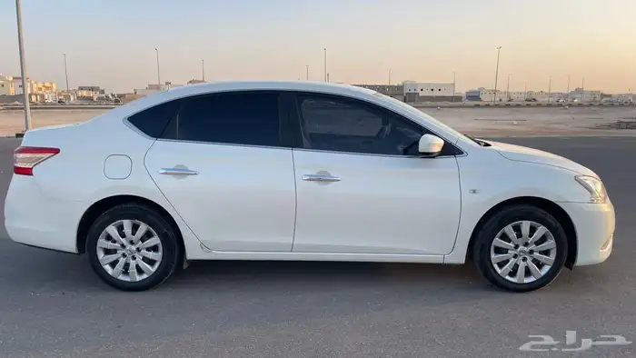 نيسان سنترا للبيع 1