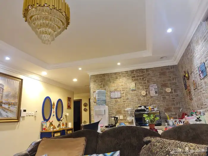 فيلا للبيع حي الوادي 6