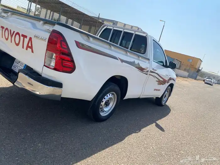 هيلكس موديل 17 عداد 300 وعليها 5