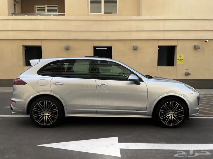 بورش كاين Gts 8