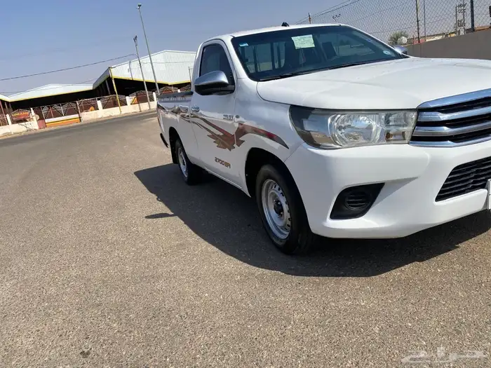 هيلكس موديل 17 عداد 300 وعليها 3