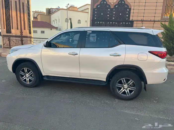 فورشنر 2024 سعودي ديزل (شبه الاصفار ) 3