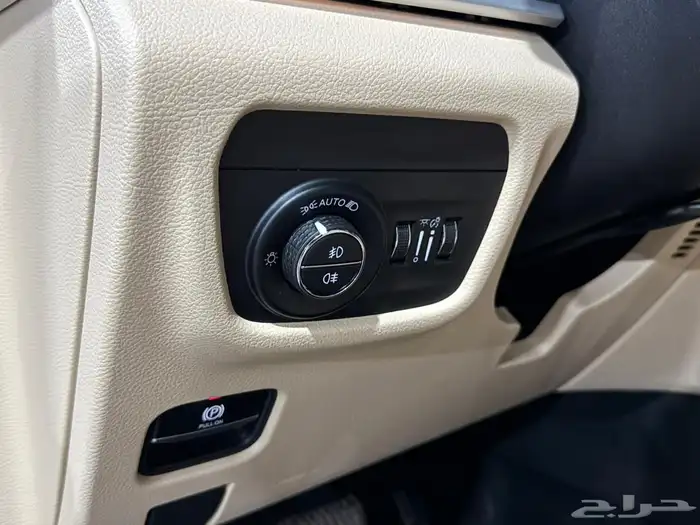 جراند شيروكي ليمتد 2022 ( بحالة الوكالة ) 22