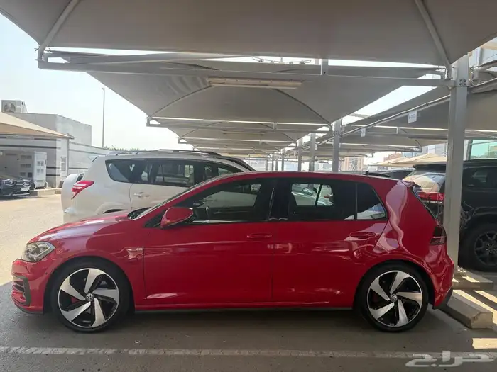 للبيع VW Golf MK7.5 2018 ساماكو 34
