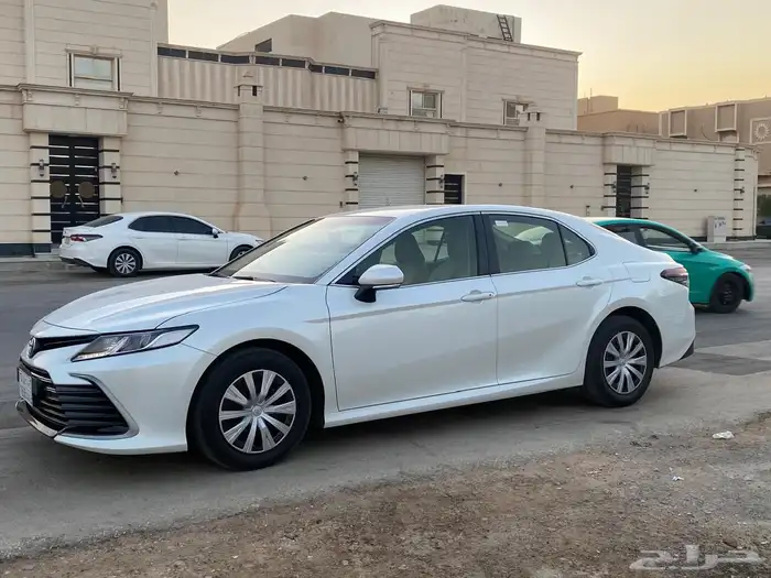 تايوتا كامري 2023 ستاندر وكالة 2