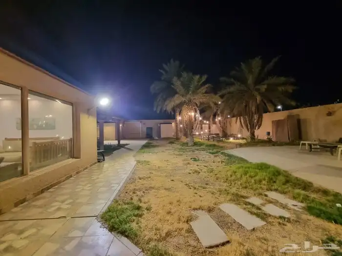 للبييع استراحه بحي السبيعيه موقع مميز شمال بريده 3