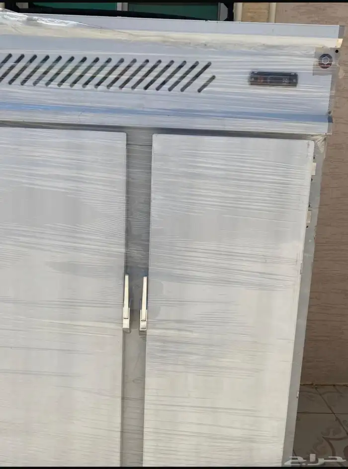 ثلاجة لحم كبيره جديده لم تستخدم 0