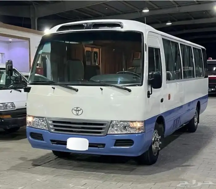 باص كوستر للايجار 1