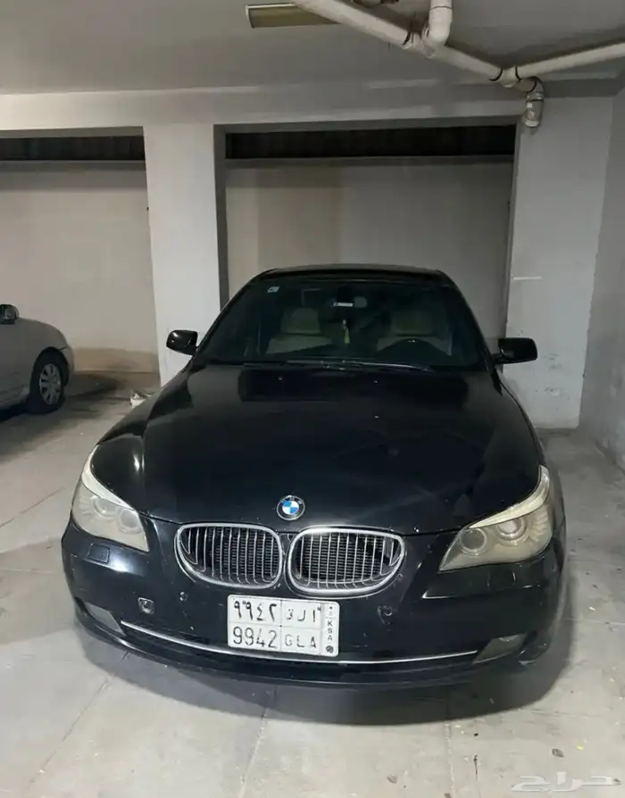 بي ام دبليو 2009 الفئة 520i 7