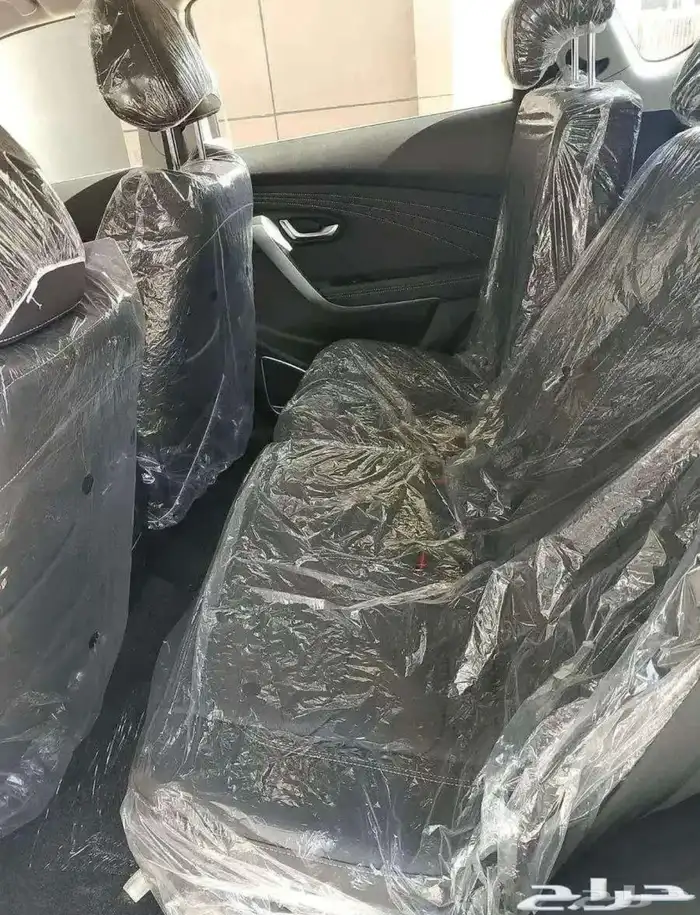 X70 لاكجري 2025 3