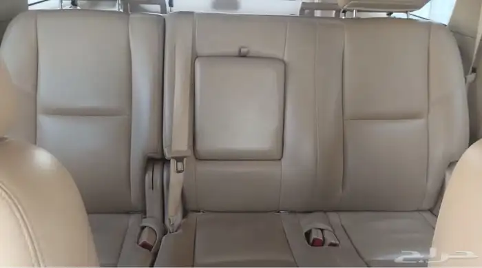 Cadillac 2010 كاديلاك إسكاليد طويل بحالة الوكالة 2