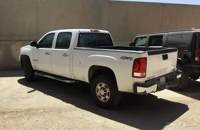 GMC SIERRA OUTOMATIC 3