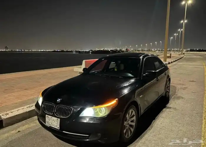 بي ام دبليو 2009 الفئة 520i 4