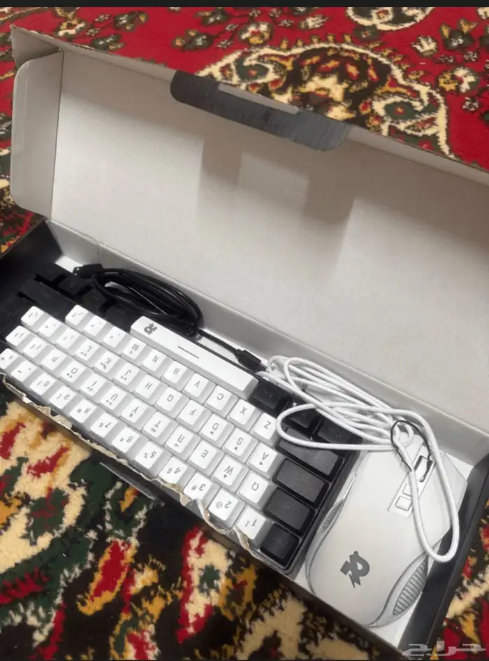 مجموعة لوحة مفاتيح و ماوس 0