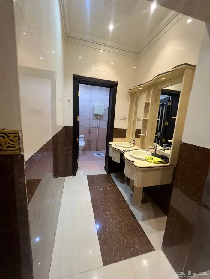 شقة للايجار في لبن 4