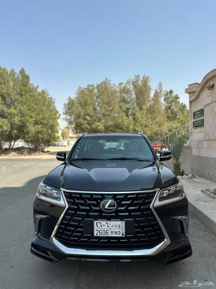 لكزس LX570 سعودي 2021 0