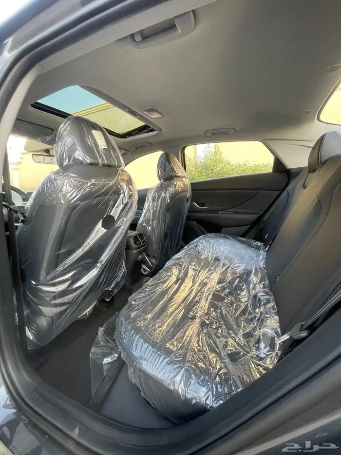 هونداي- إلنترا-2025-كمفورت- بطاقة جمركية- أصفار- بنزين 12