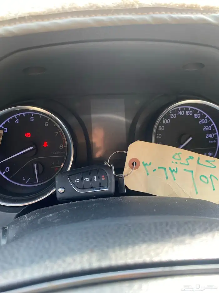 للبيع كامري 2018 استاندر مطور سعودي 10