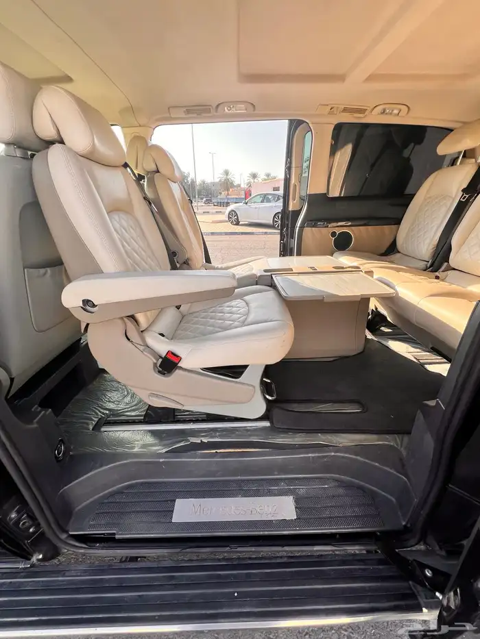 باص مرسيدس فان بنزين 2014 18