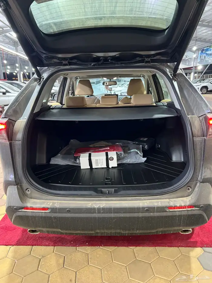 تويوتا   راف فور XLE بنزين فتحة 2024 جديد سعودي 112.000شامل 26