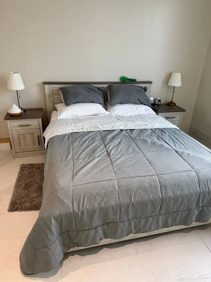 غرفة نوم للبيع 0