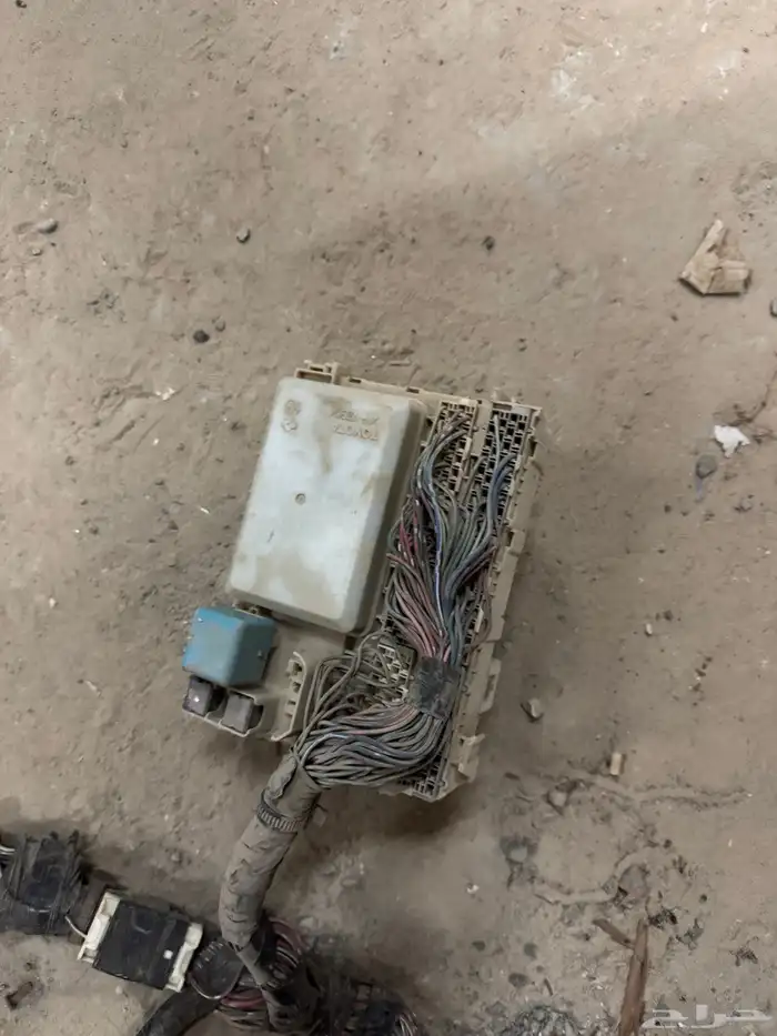 للبيع ضفيرة هايلكس 3