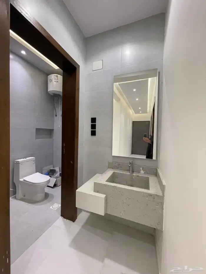 للبيع ارواف ارضيه ورواف علويه تمليك ببايكة سياره من 650 الف 9