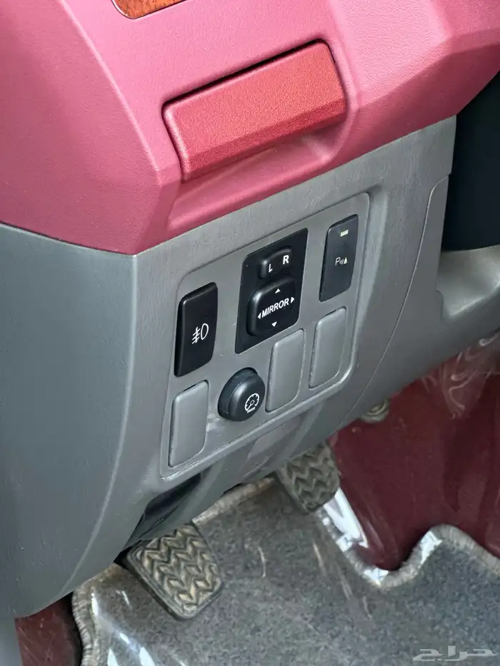 هايلوكس غمارتين بنزين مديل 2015 GLX مخزن 18