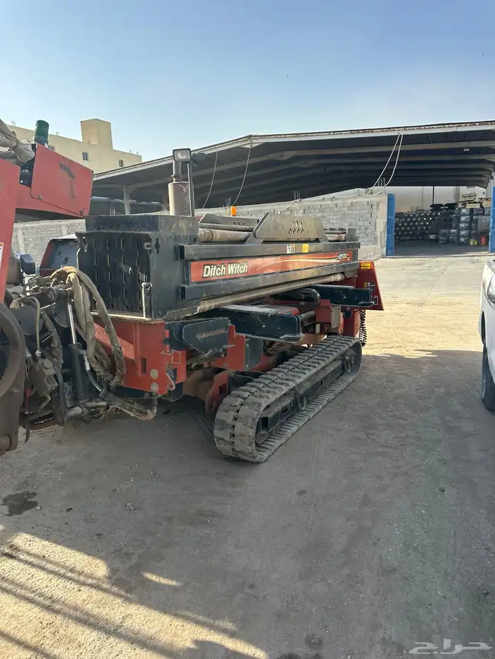 للبيع ماكينة ثقب افقي 12