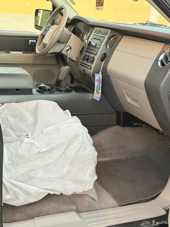 فورد اكسبديشن 2014 نظيف 36