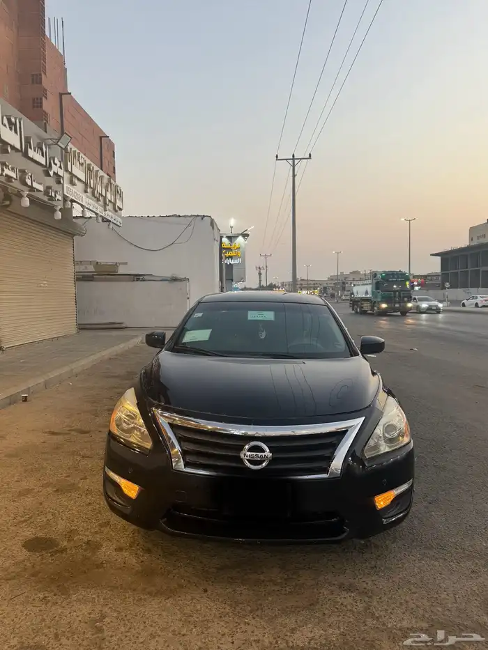 ألتيما نظيف للبيع 2013 1