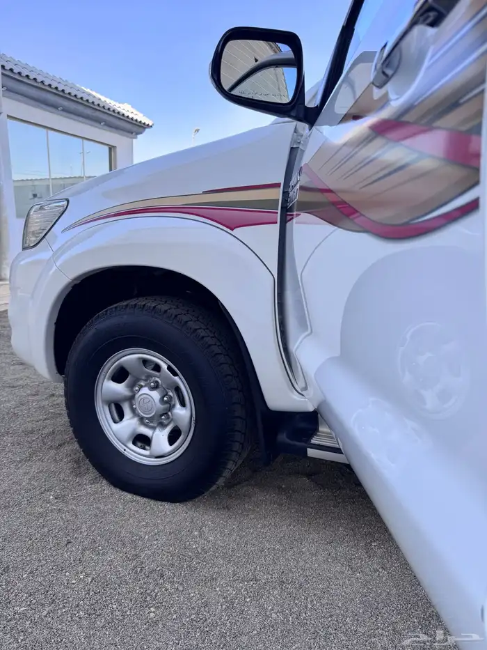 هايلوكس مخزن ( بريمي ) 15