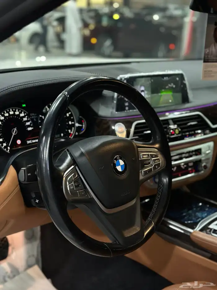 بي ام دبليو 2018 فل كامل li730 معرض(عبيد الرشيدي) 26