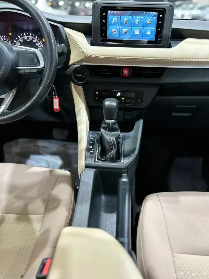 تويوتا ياريس 14