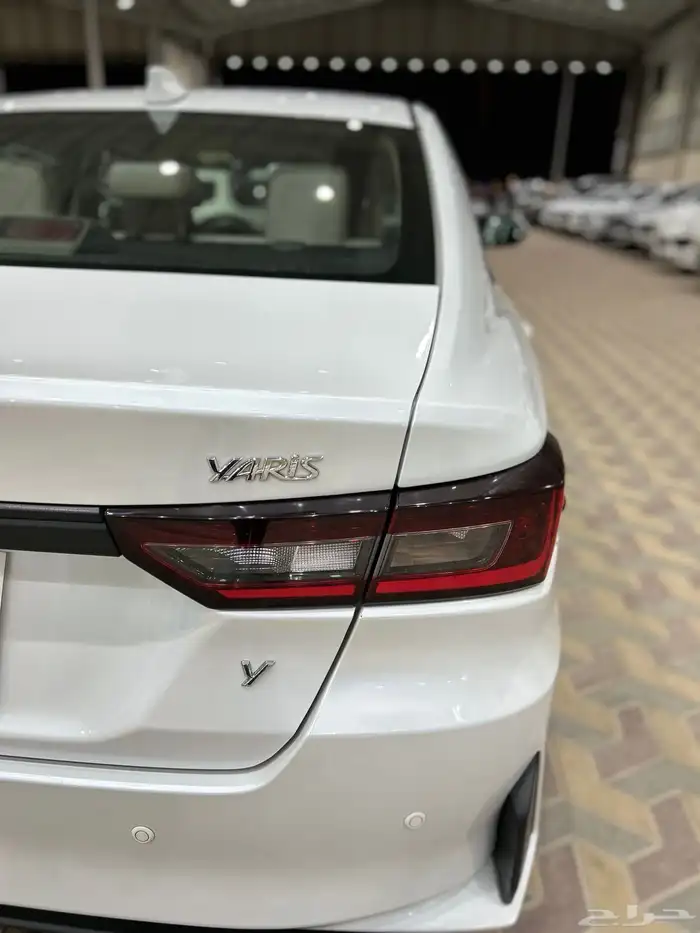 تويوتا ياريس 11