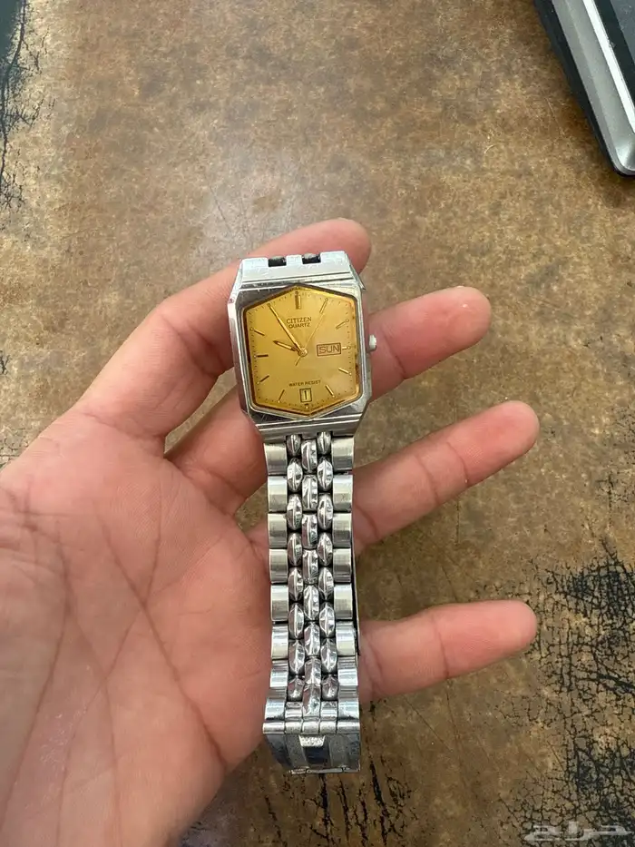 ساعه سيتزن 0