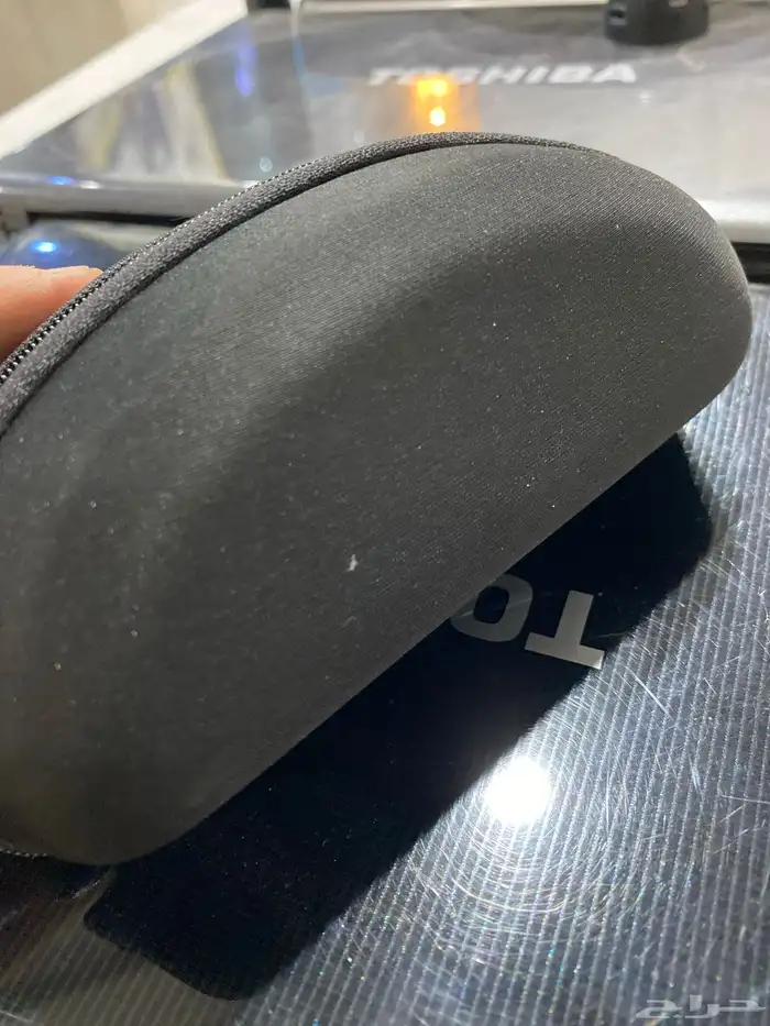 نظارات مخصصة للحماية من اشعة ال UV الفوق البنفسجية 0