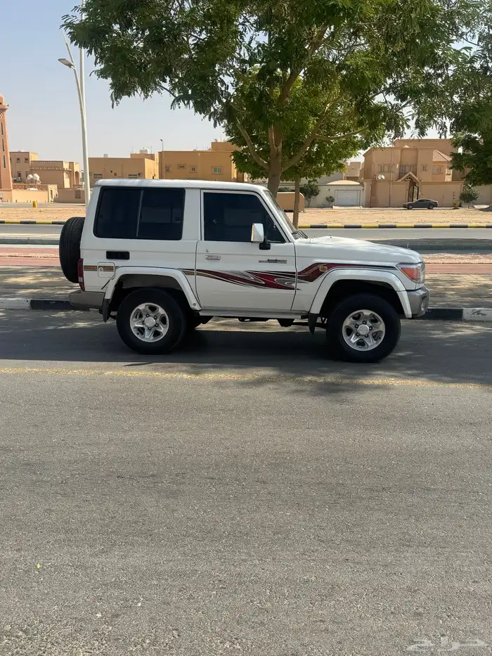 ربع تويوتا 2010 5