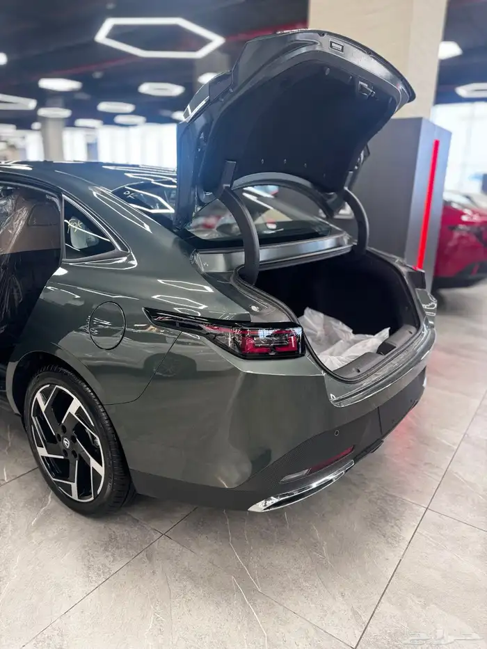 ب 72691 شانجان ايدو بلس 2026 - نص فل 8