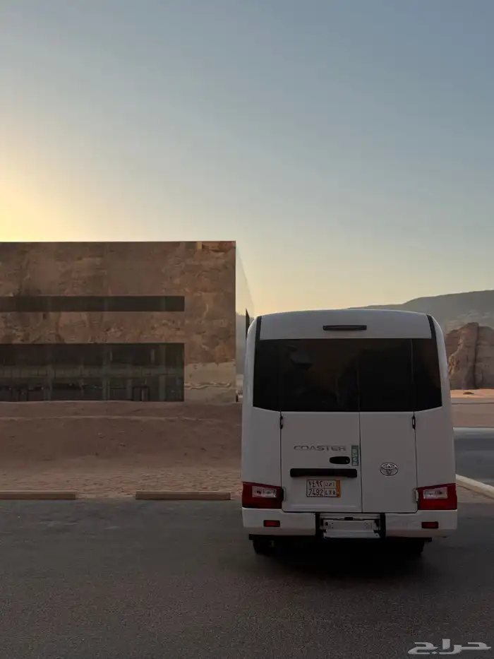 كوستر للايجار 3