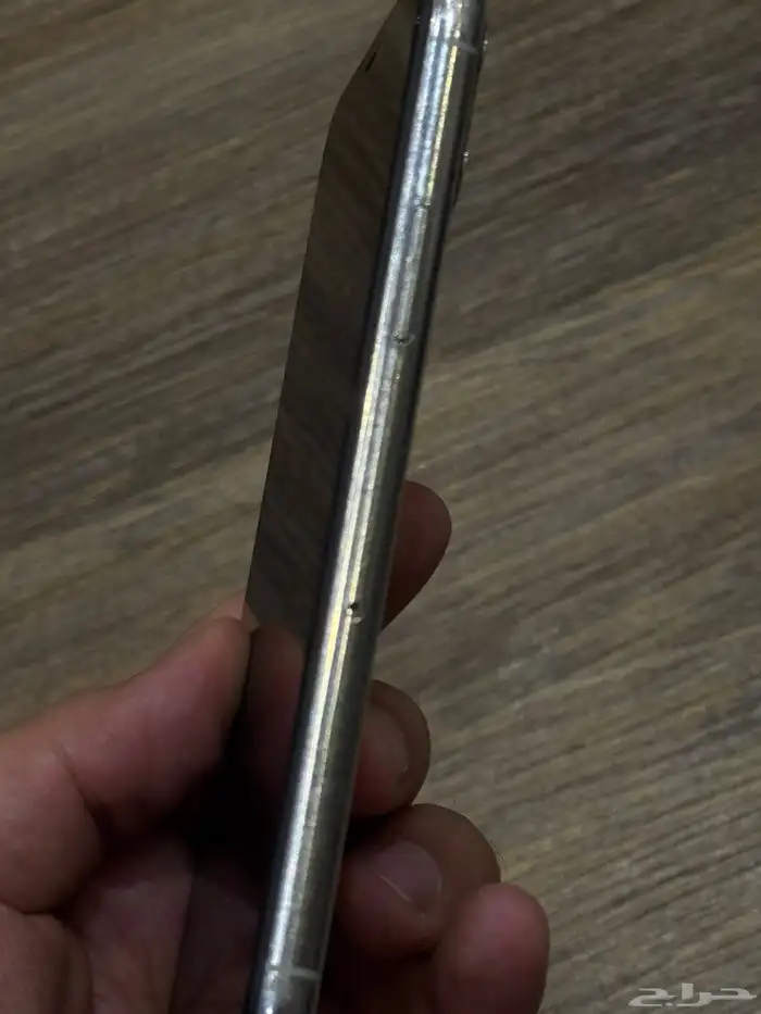 ايفون 11 برو 8