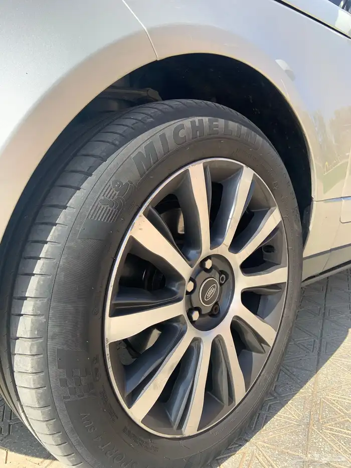 رنج روفر فوج 2014 نظيف 17