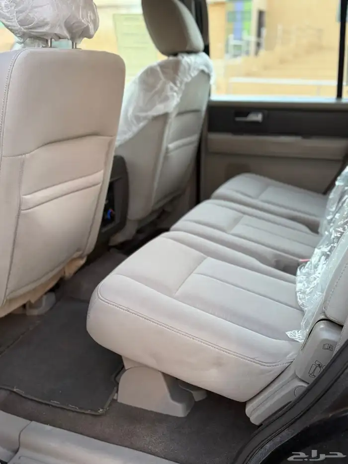 فورد اكسبديشن 2014 نظيف 24