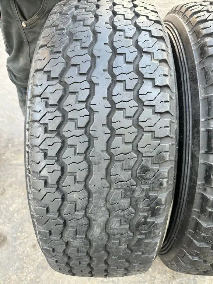 جنوط الحميد جيب ربع او شاص مع كفرات دنلوب 275.70.16 ت22 13