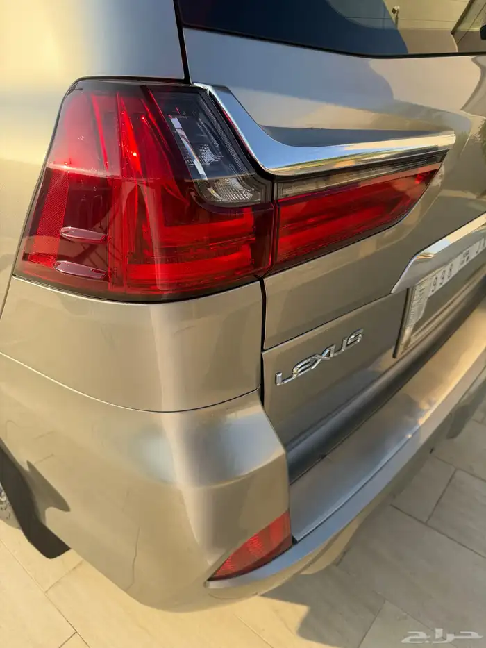 جيب لكسز 2016 تيتانيوم LX 12