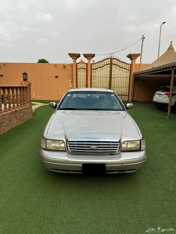 كراون فكتوريا 2008 سعودي 1