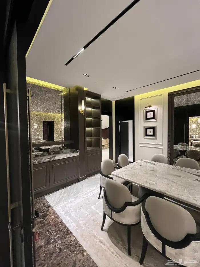 تفصيل خزائن وديكورات حسب الطلب 5